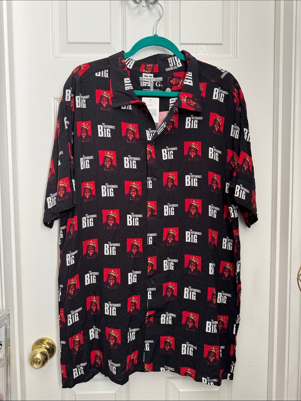 The Notorious BIG Casual Short-Sleeve Button Shirt in Black & Red